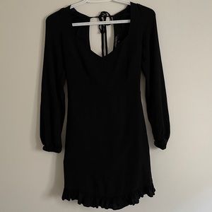 DYNAMITE Sweetheart neck black long sleeve dress size medium